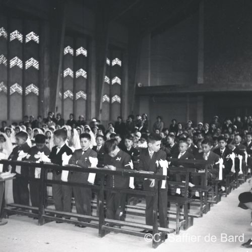 Communion à l'église du Scré Coeur.