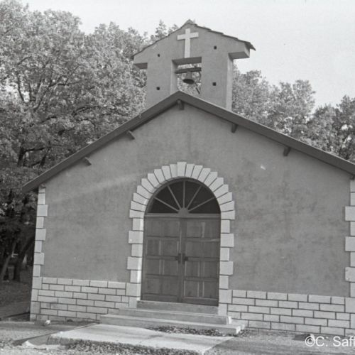 La chapelle du camp de La Braconne.