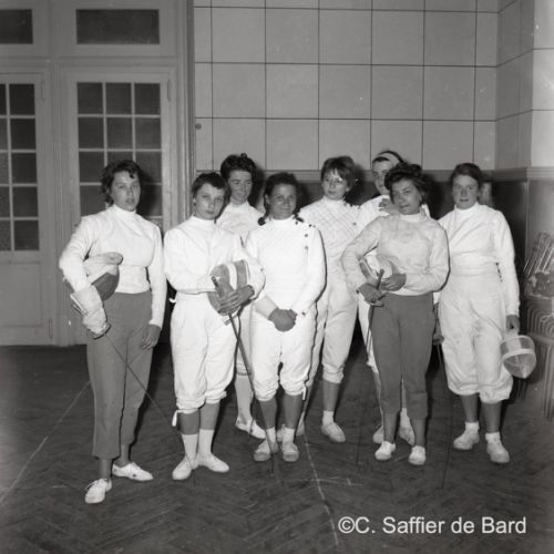 Escrime à la Maison du Peuple à Angoulême.