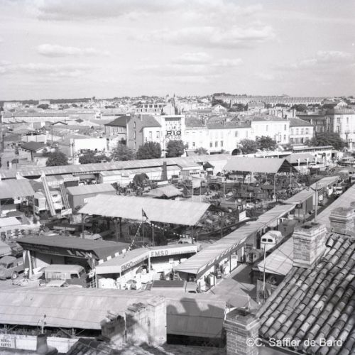 La foire exposition 1959 place du Champ de Mars à Angoulême.