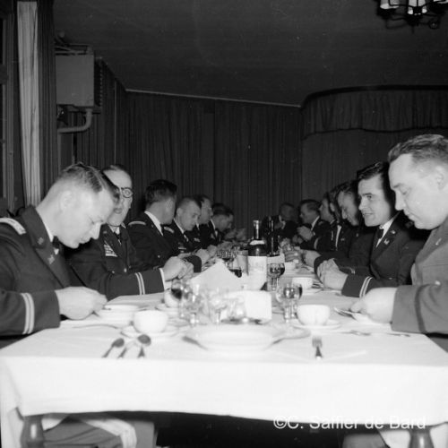 Repas à La Braconne en l'honneur du colonel Sor.