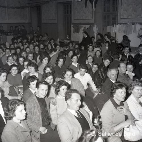 Soirée de la municipalité d'Angoulême à la Maison du peuple.