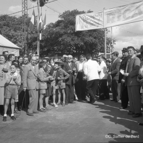 Fête place Victor Hugo et élection de Miss Saint-Roch.