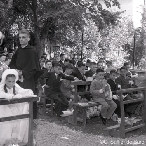 Communion au Sacré Coeur.