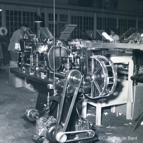 Machines à l'usine Lacroix.