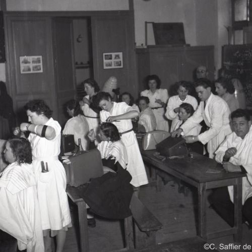 Epreuve pratique du CAP de coiffure.