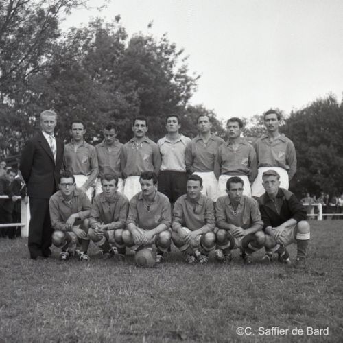 Le Gallia reçoit l'équipe de football de Rochefort,.